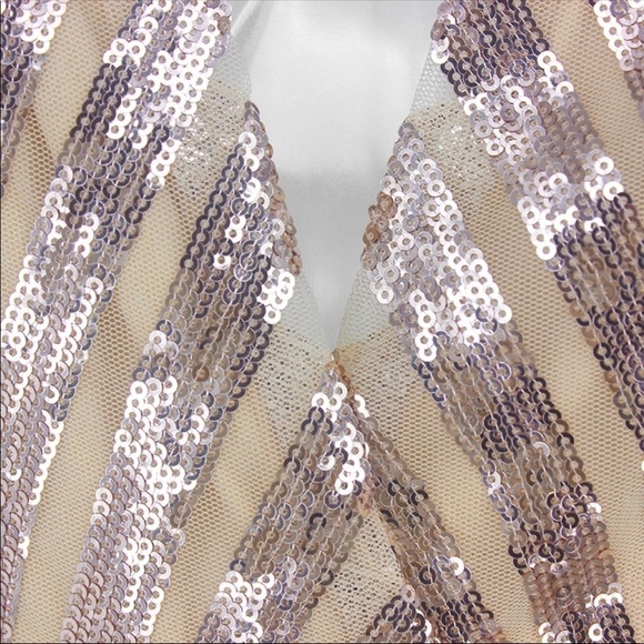 Elegant Sequin Backless Hourglass Rose Gold Gown - Picture 7 of 8